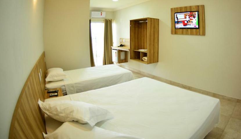 Dallas Palace Hotel Rio Paranaiba Ngoại thất bức ảnh